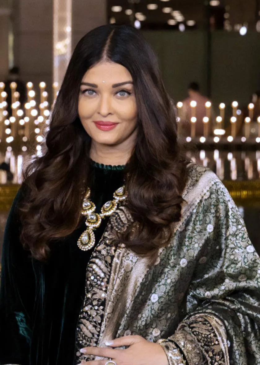 Aishwarya Rai - Tulupedia | Tulupedia